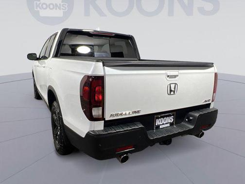 2022 Honda Ridgeline Black