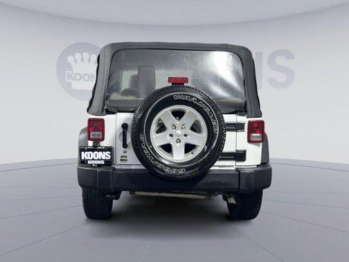 2016 Jeep Wrangler Sport