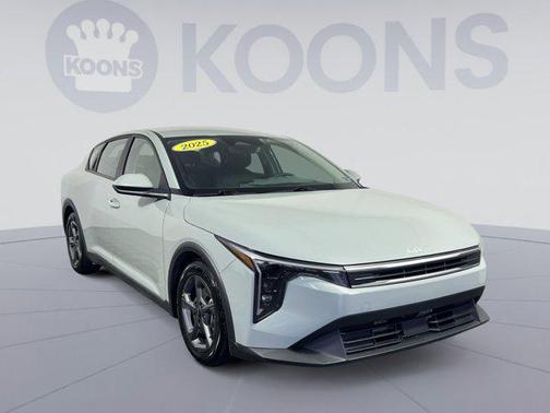 Morning Haze 2025 Kia K4 LXS