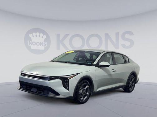 Morning Haze 2025 Kia K4 LXS