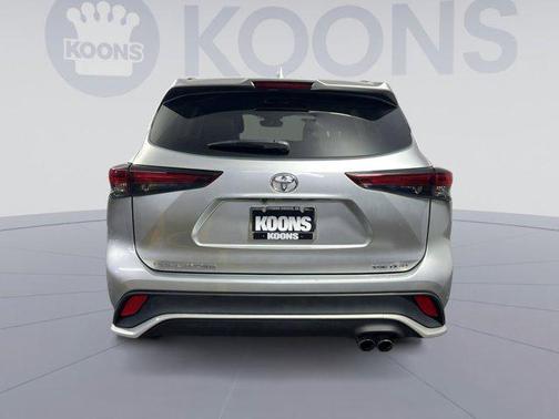 2024 Toyota Highlander XSE