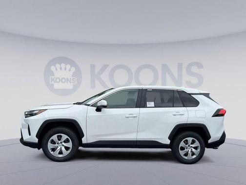 2025 Toyota RAV4 LE