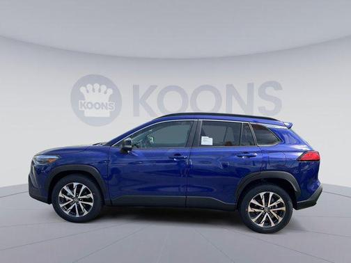 2025 Toyota Corolla Cross XLE