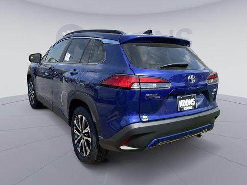 2025 Toyota Corolla Cross XLE