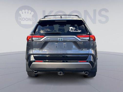2019 Toyota RAV4 Hybrid SE