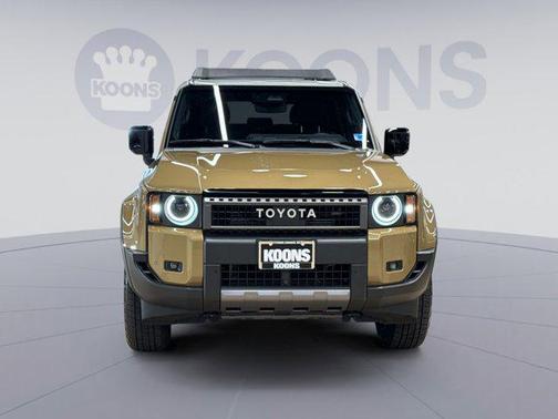 Trail Dust/Gray Scape 2024 Toyota Land Cruiser Base