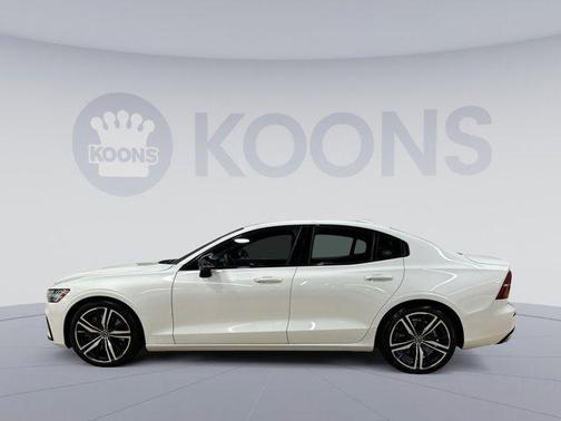 2020 Volvo S60 T6 R-Design