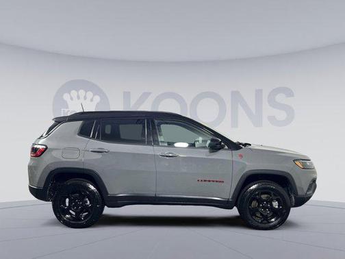 2023 Jeep Compass Trailhawk