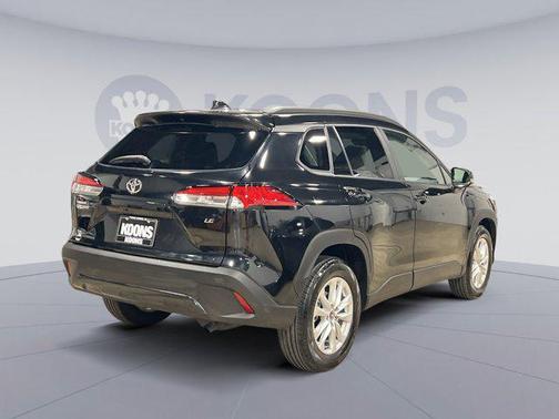 2022 Toyota Corolla Cross LE