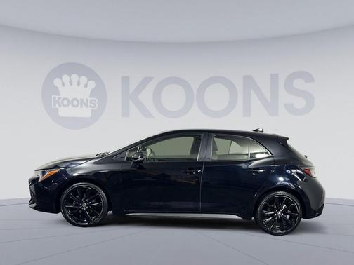 Midnight Black Metallic 2021 Toyota Corolla SE