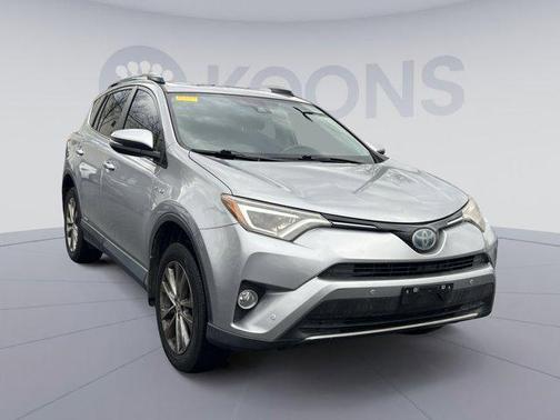 2017 Toyota RAV4 Hybrid Limited
