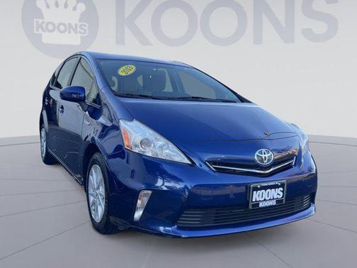 2013 Toyota Prius v Three