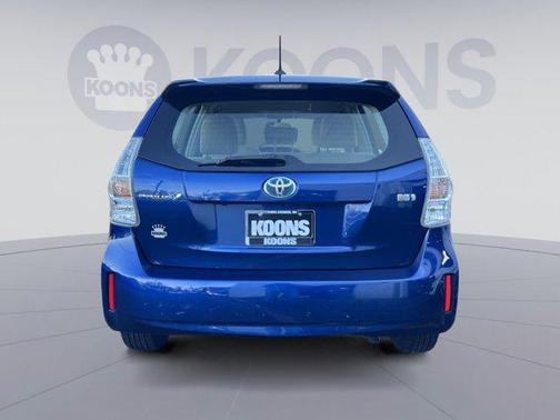 2013 Toyota Prius v Three