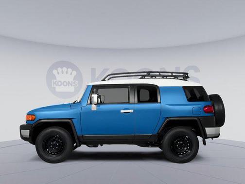 2014 Toyota FJ Cruiser Base