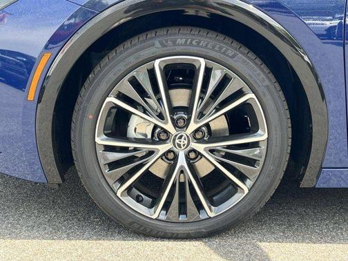 2025 Toyota Prius XLE