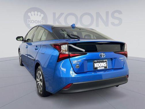 2022 Toyota Prius XLE