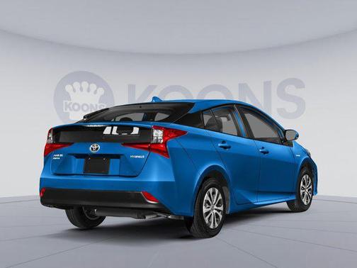 2022 Toyota Prius XLE