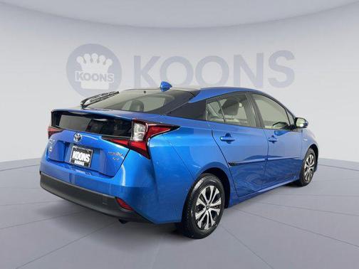 2022 Toyota Prius XLE