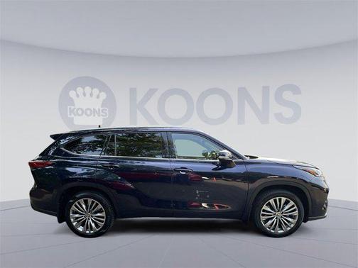 2021 Toyota Highlander Platinum