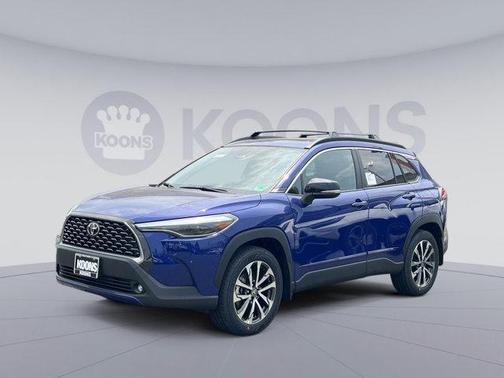 2025 Toyota Corolla Cross XLE