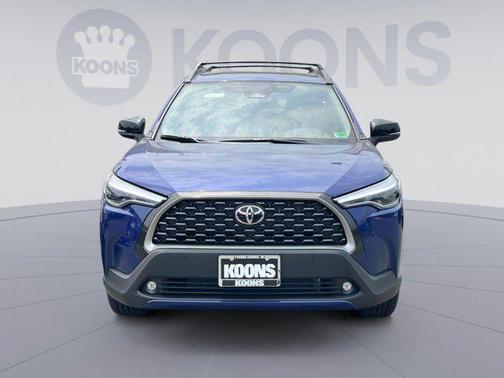 2025 Toyota Corolla Cross XLE
