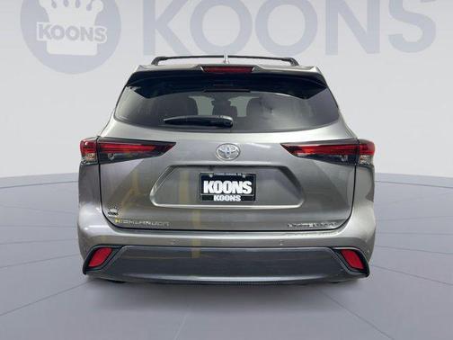 2025 Toyota Highlander Limited