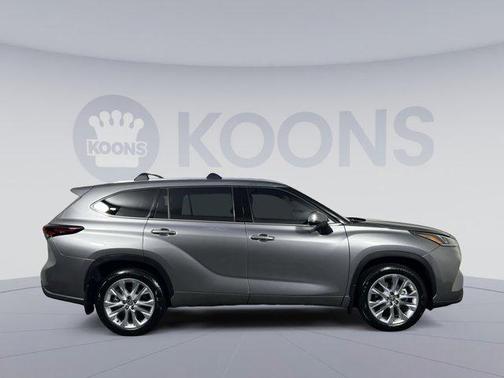 2025 Toyota Highlander Limited