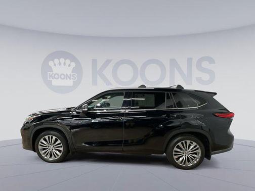 2022 Toyota Highlander Platinum