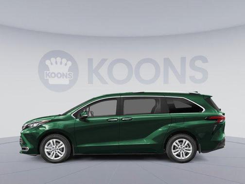2025 Toyota Sienna Limited 7-Passenger