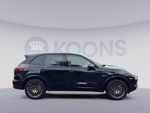 2017 Porsche Cayenne E-Hybrid S