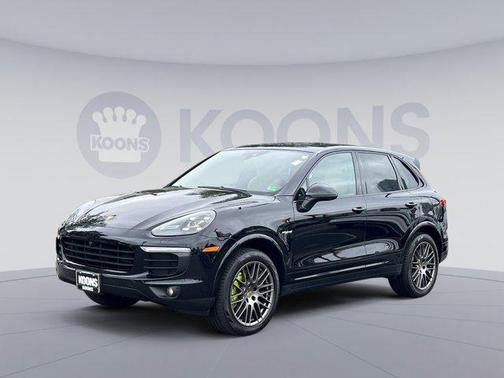 2017 Porsche Cayenne E-Hybrid S