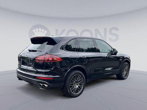 2017 Porsche Cayenne E-Hybrid S