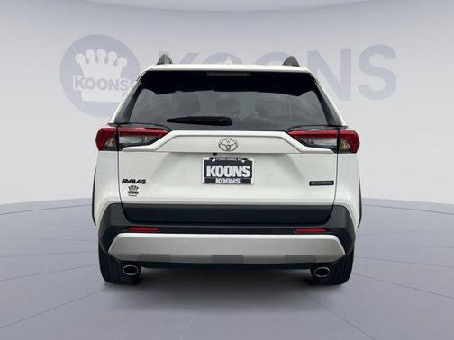 2024 Toyota RAV4 Adventure