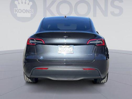 2024 Tesla Model Y Long Range Dual Motor All-Wheel Drive