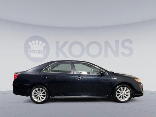 2013 Toyota Camry Hybrid XLE