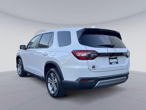 2023 Honda Pilot AWD EX-L 8 Passenger