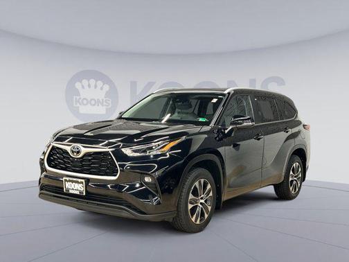 2024 Toyota Highlander XLE
