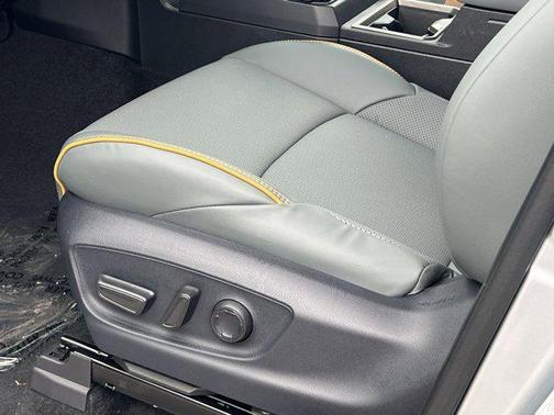 2026 Toyota Tacoma Hybrid Trailhunter