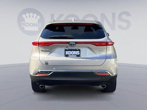 2024 Toyota Venza XLE