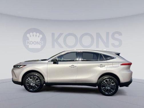 2024 Toyota Venza XLE