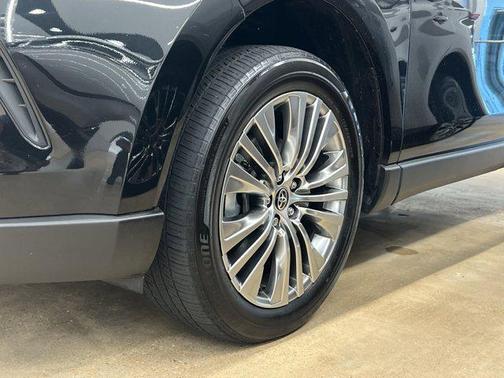 2023 Toyota Venza Limited