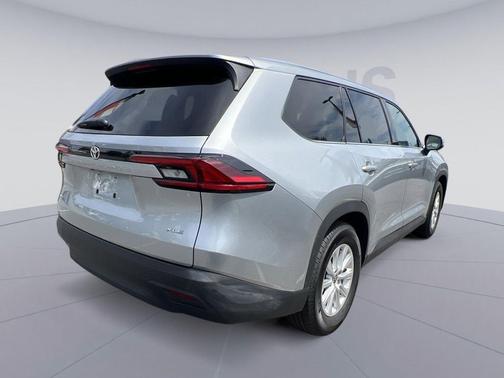 Celestial Silver Metallic 2026 Toyota Grand Highlander XLE
