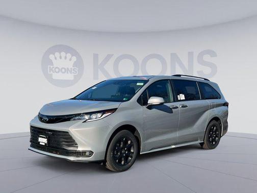 2026 Toyota Sienna Woodland Edition