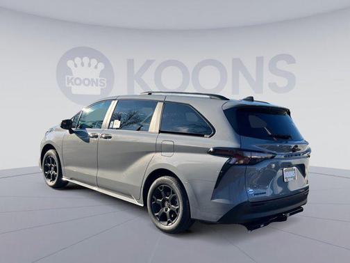 2026 Toyota Sienna Woodland Edition