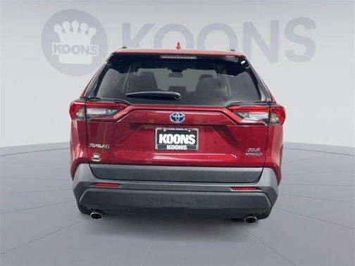 2024 Toyota RAV4 Hybrid XLE