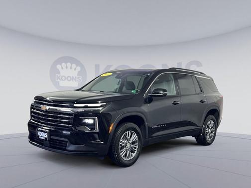 Mosaic Black Metallic 2025 Chevrolet Traverse LT