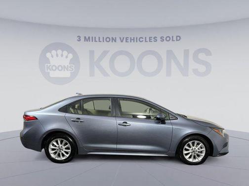 Celestite 2021 Toyota Corolla LE