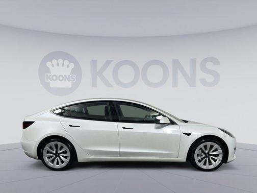 2021 Tesla Model 3 Long Range