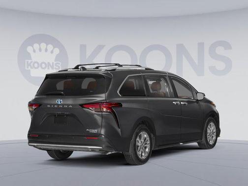 2025 Toyota Sienna Platinum 7 Passenger