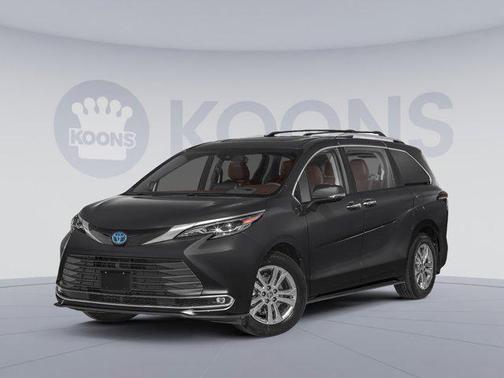 2025 Toyota Sienna Platinum 7 Passenger
